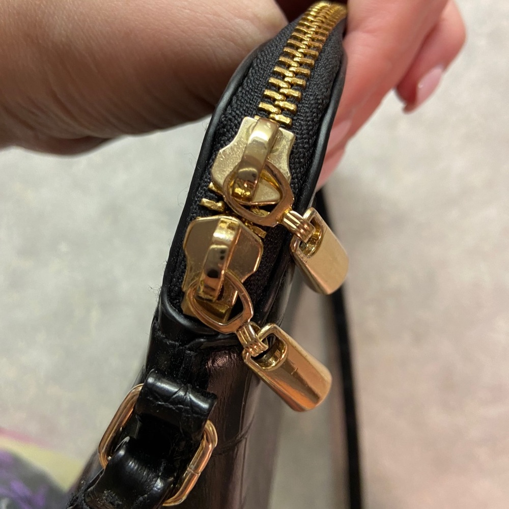 Purse - Picture 5 of 5